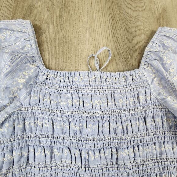 American Eagle Smocked Puff-Sleeve Square Neck Blouse size M - Picture 4 of 5